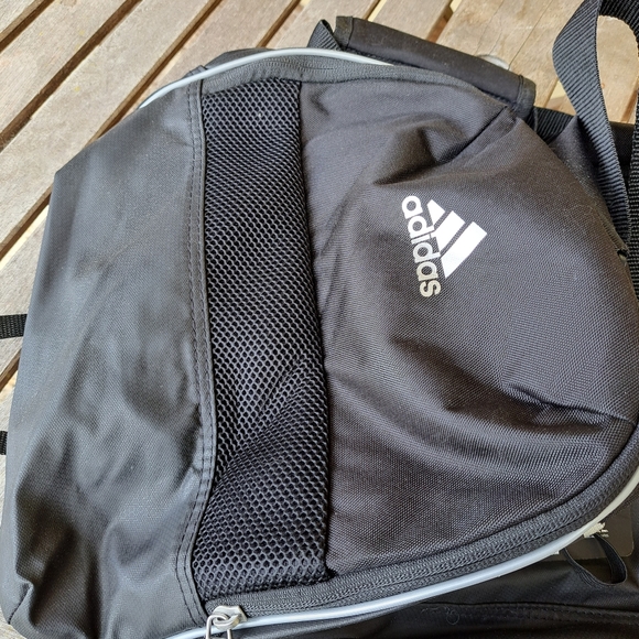 Adidas team issue duffel bag Medium - Picture 4 of 9